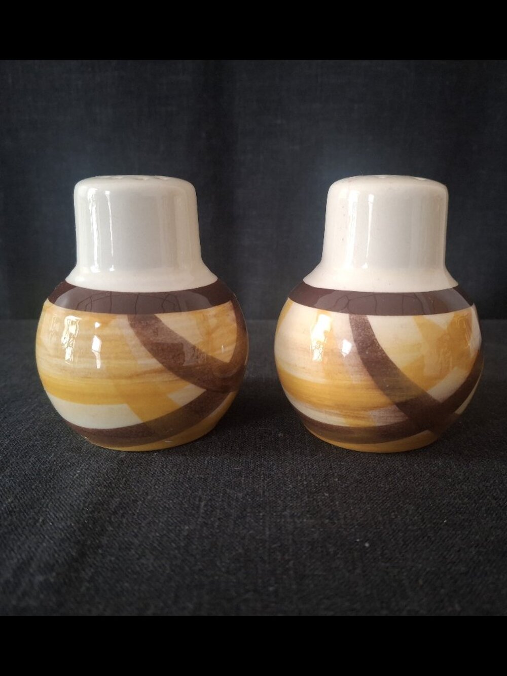 Vintage Vernon Kilns Dinnerware Organdie Brown Yellow Plaid Salt Pepper Shakers